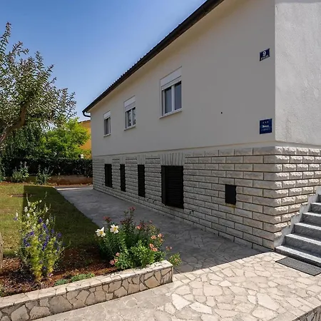 App Laura Feriehus *