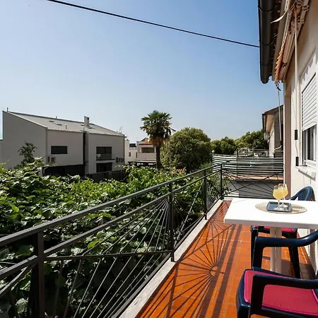 App Laura Nyaraló Poreč