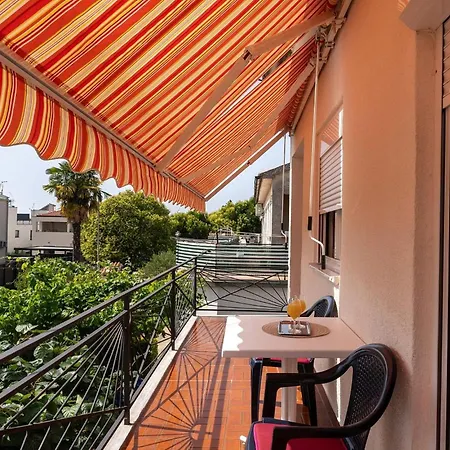 Nyaraló App Laura Poreč