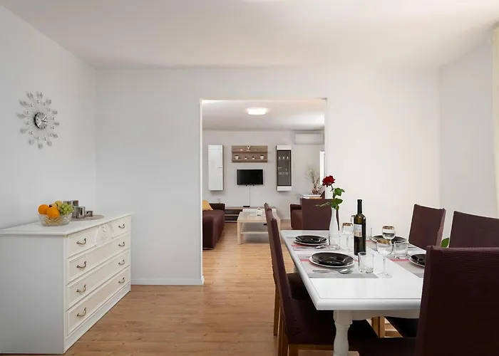 Dom wakacyjny App Laura *